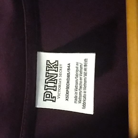 🔴 VS PINK Burgundy Track Athletic Style Long Sleeve XS - Picture 5 of 6